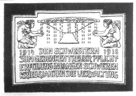 Gedenktafel: Ehrentafel für die Schwesternschaft des Vereins für jüdische Krankenpflegerinnen zu Frankfurt am Main, um 1918.